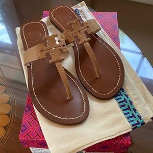 Moore Tory Burch Sandal